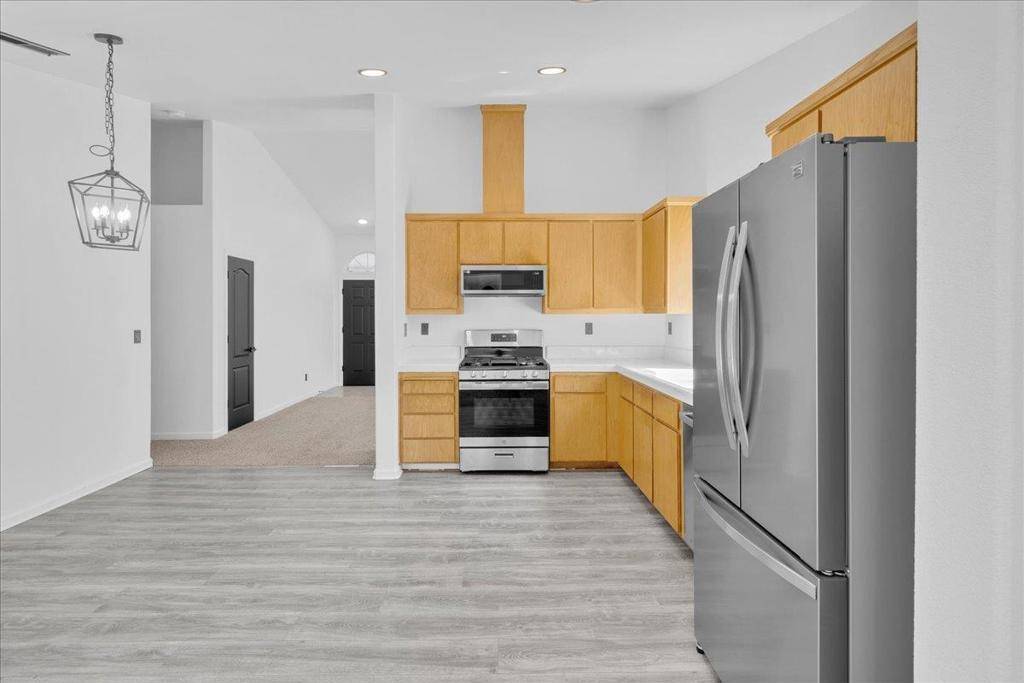 1250 Greenleaf LOOP, Greenfield, CA 93927