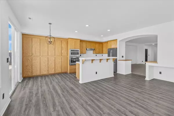 1233 Greenleaf LOOP, Greenfield, CA 93927