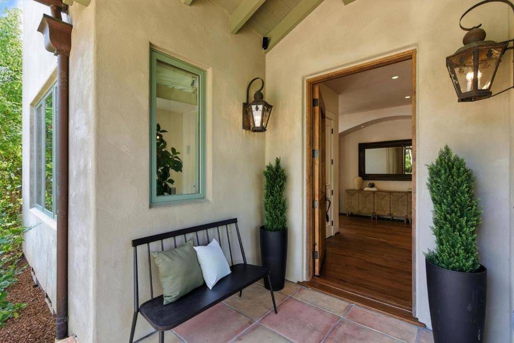 Menlo Park, CA 94025,45 Sneckner CT