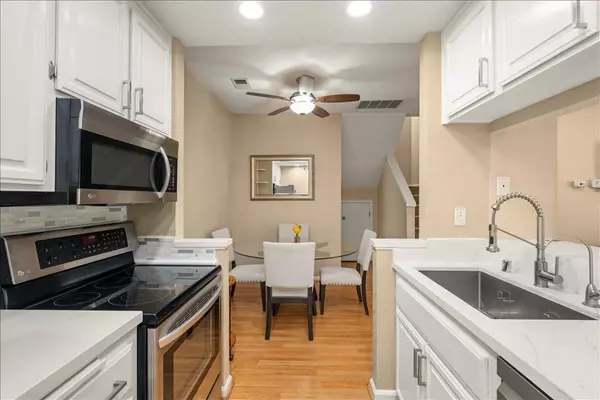 San Jose, CA 95112,1714 Bevin Brook DR