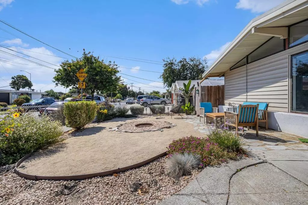 Hayward, CA 94545,27727 Orlando AVE