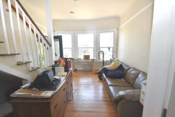 Emeryville, CA 94608,3306 Market ST