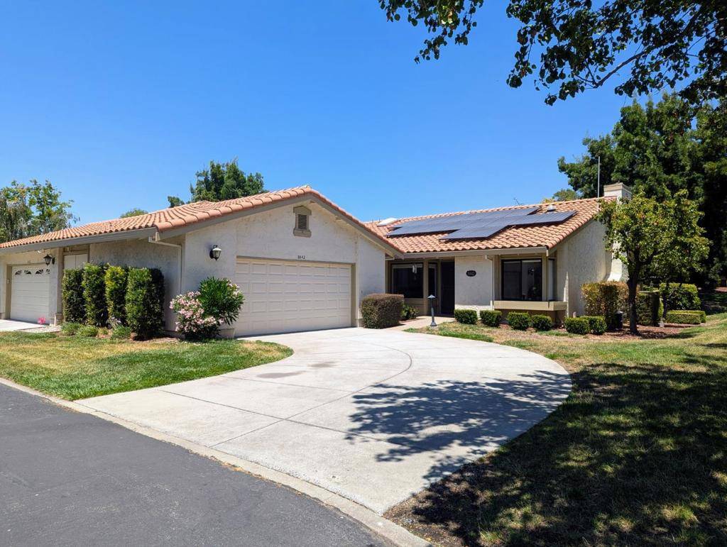 8442 Chenin Blanc LN, San Jose, CA 95135