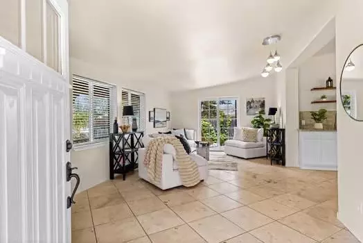 Monterey, CA 93940,425 Alcalde AVE