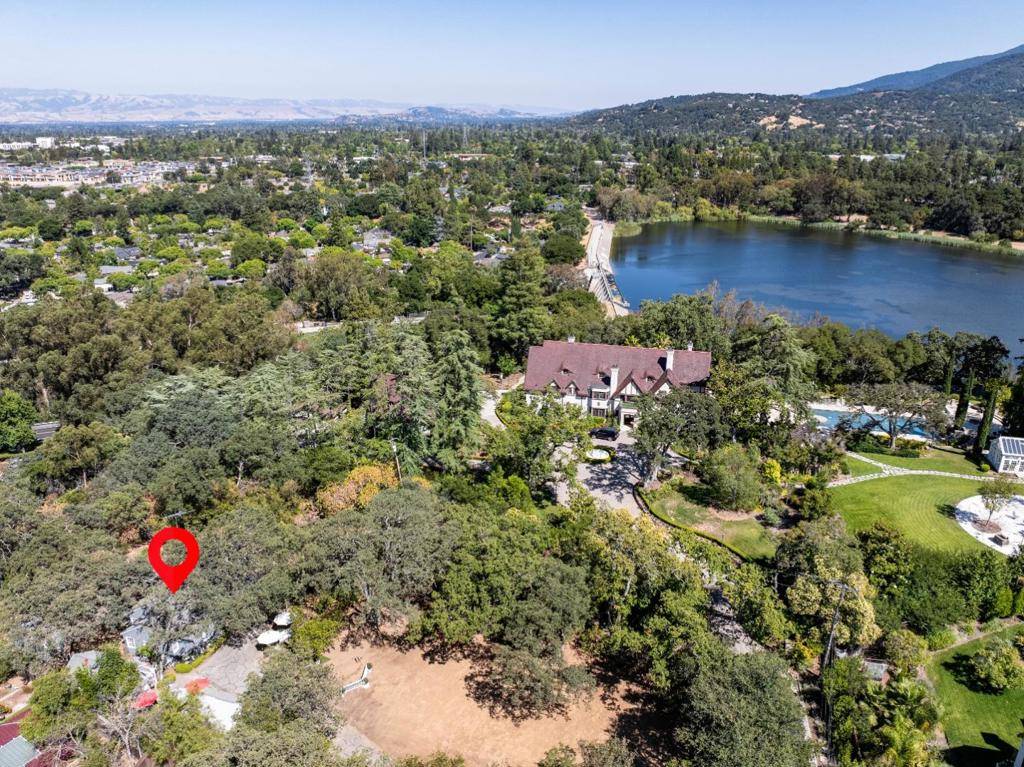 Los Gatos, CA 95030,17051 Wild WAY