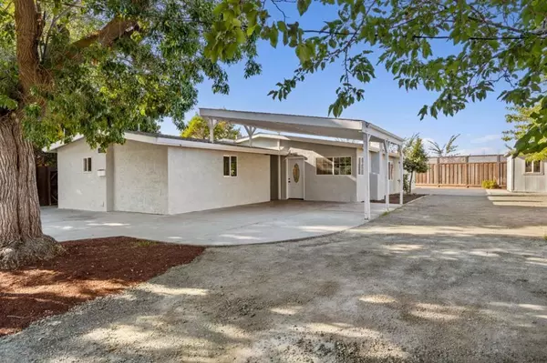 East Palo Alto, CA 94303,2887 Fordham ST