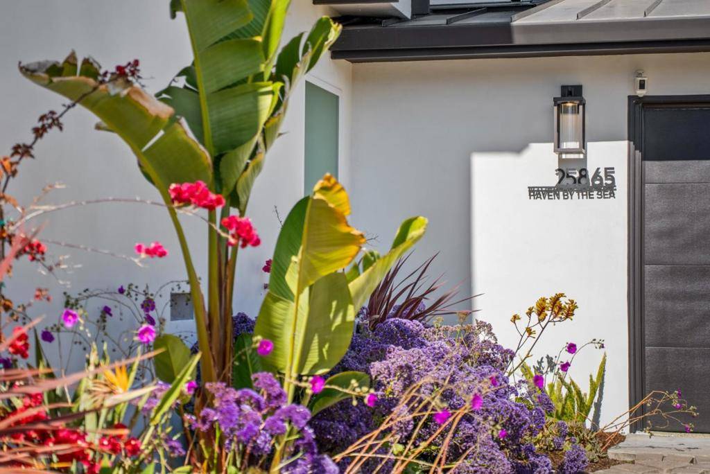 Carmel, CA 93923,25865 N Mesa DR
