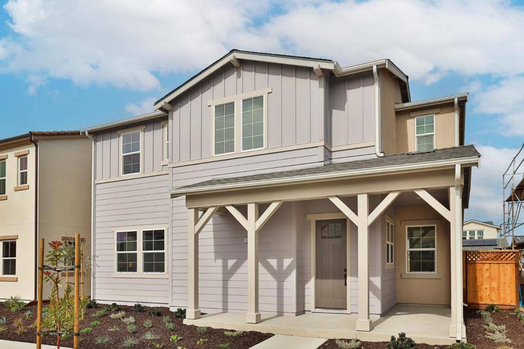 591 Santa Lucia Way, Marina, CA 93933