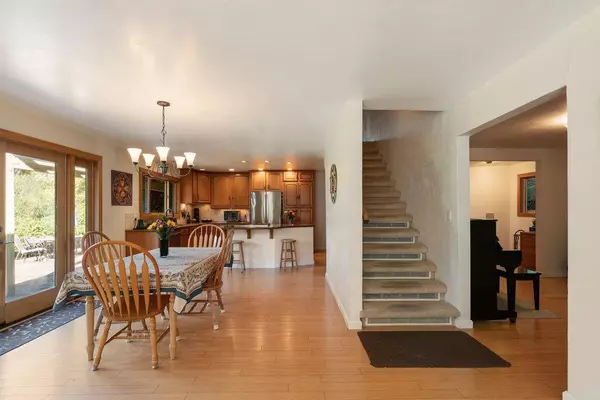 Soquel, CA 95073,4760 Soquel Creek RD