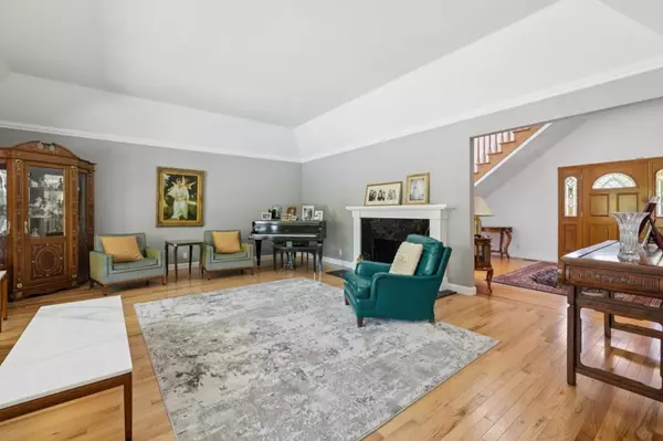 Menlo Park, CA 94025,10 Cheryl PL