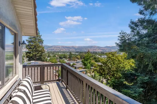 Morgan Hill, CA 95037,17750 Trumpp CT