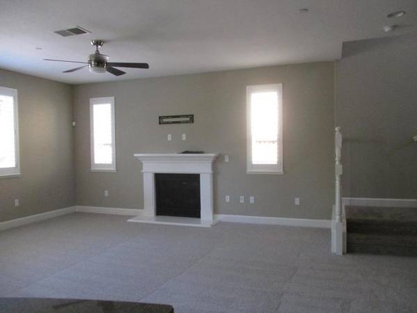 Gilroy, CA 95020,381 Windsong WAY