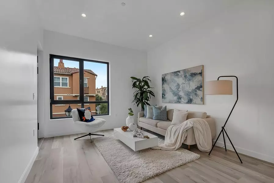 889 McLellan DR #205, South San Francisco, CA 94080