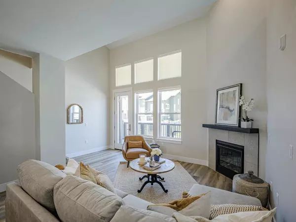 Aptos, CA 95003,136 Aptos Village WAY #1