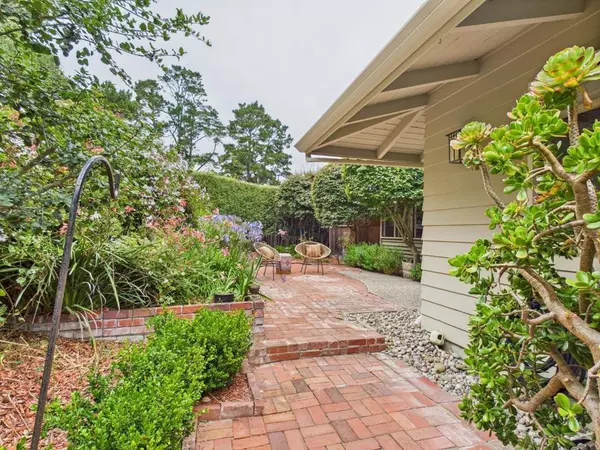 Monterey, CA 93940,214 Soledad PL