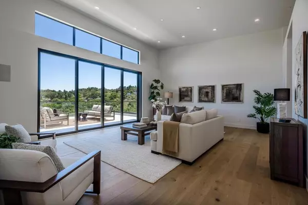 Hillsborough, CA 94010,45 Calaveras CT