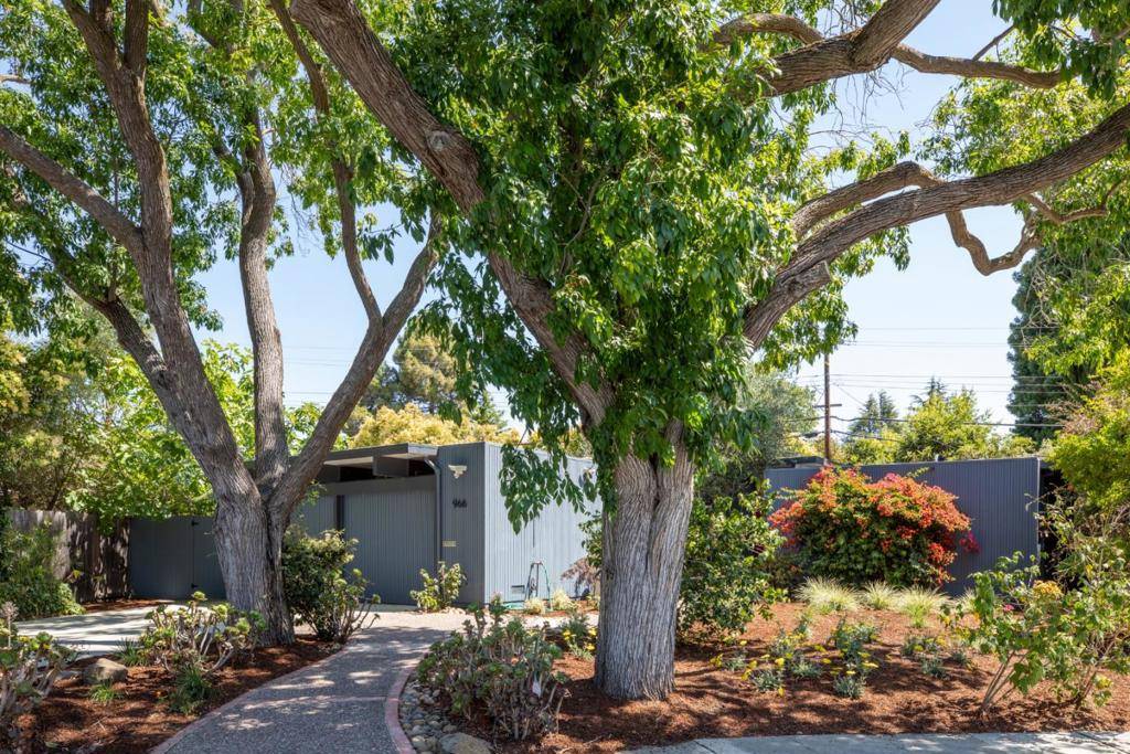 Palo Alto, CA 94303,966 El Cajon WAY