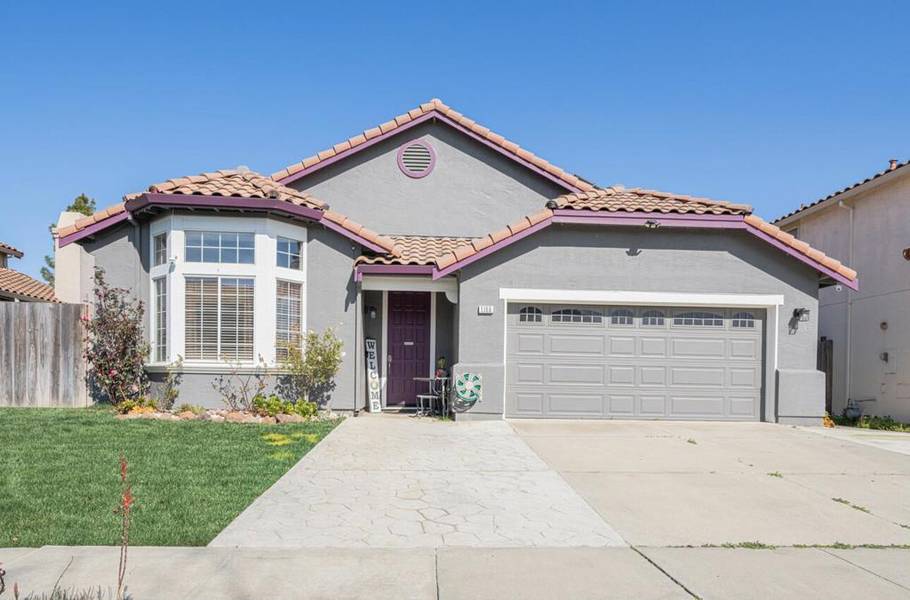 1166 Wellington CT, Salinas, CA 93906