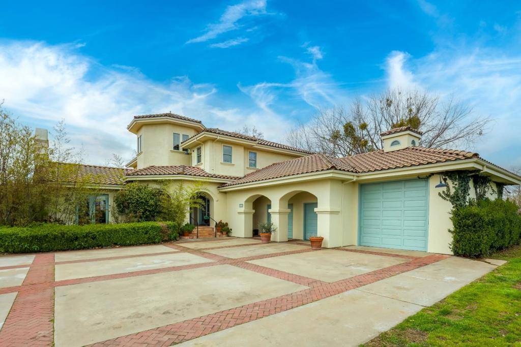 24943 N McIntire RD, Clements, CA 95227