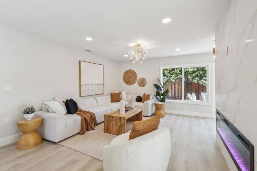 San Jose, CA 95123,6129 glen habor