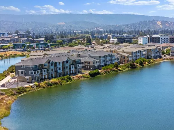 Redwood City, CA 94063,641 Turnbuckle DR #1701