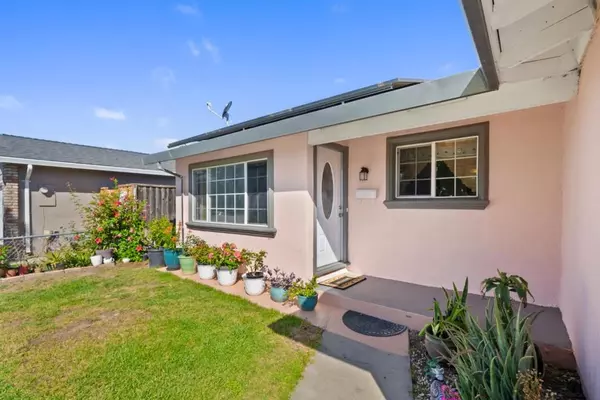 San Jose, CA 95122,2493 Alfred WAY