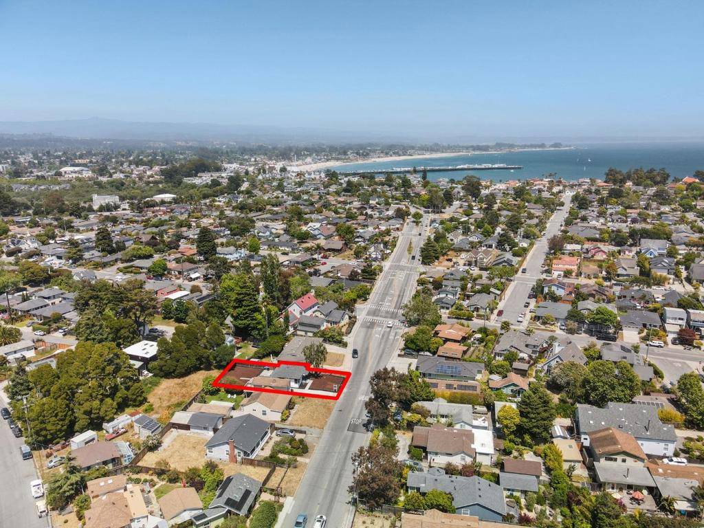 920 Delaware, Santa Cruz, CA 95060