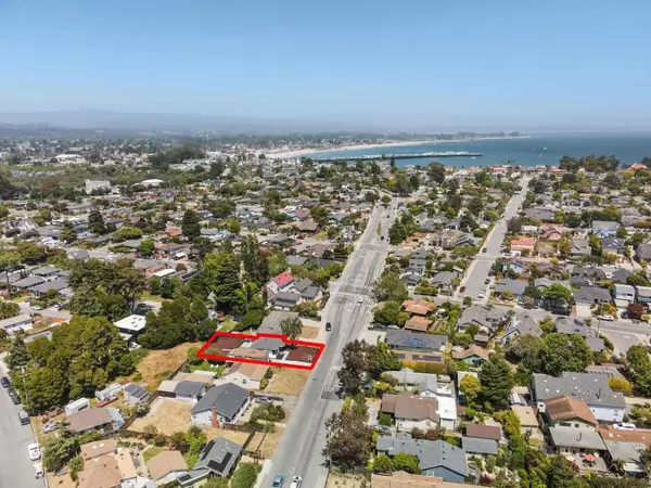 920 Delaware, Santa Cruz, CA 95060