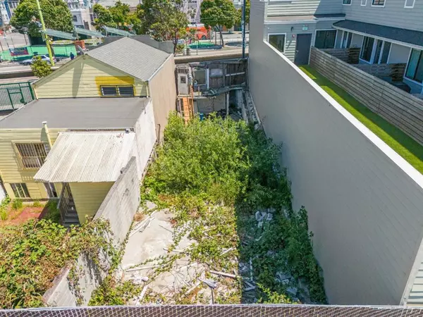 San Francisco, CA 94124,4128 3rd ST