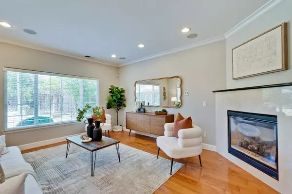 San Jose, CA 95124,4285 Kirk RD