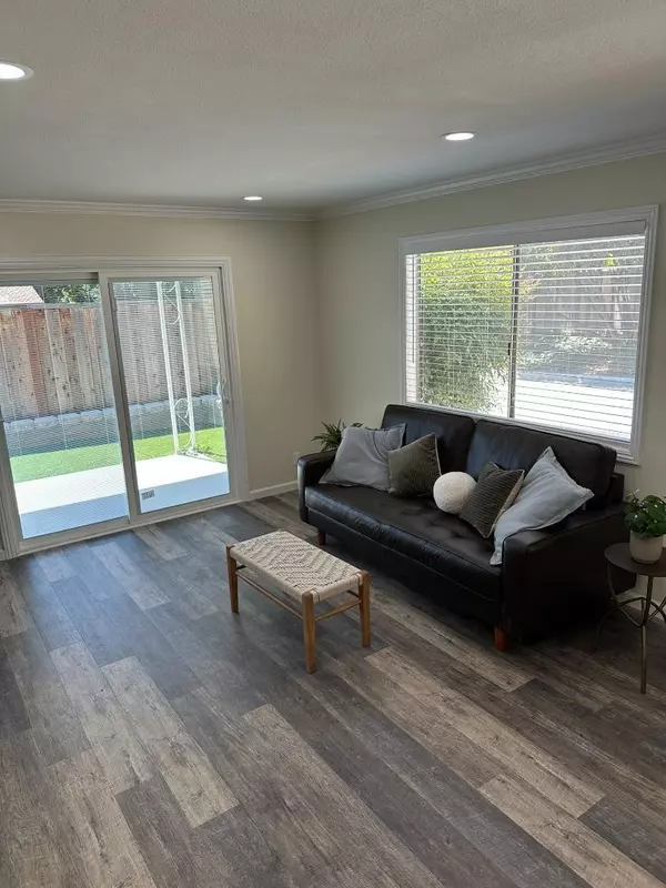 Milpitas, CA 95035,1933 Landess AVE