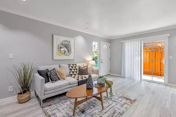 San Jose, CA 95123,779 Warring DR #3