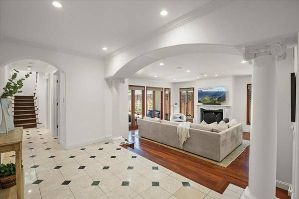 Palo Alto, CA 94301,625 Guinda ST