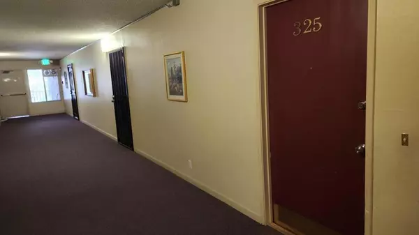 Fremont, CA 94536,38455 Bronson ST #325