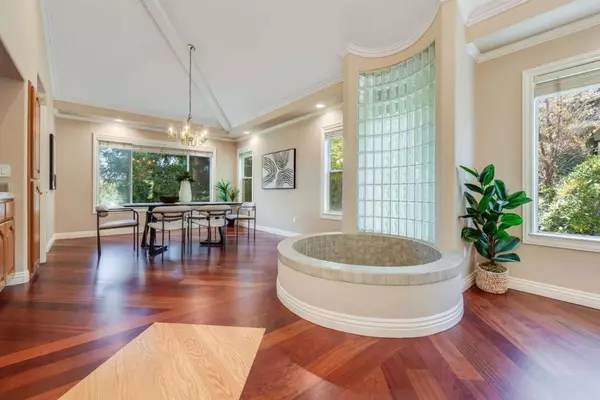 Cupertino, CA 95014,22346 Mcclellan RD