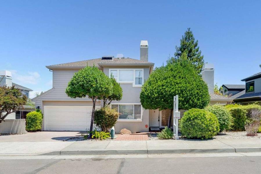 22346 Mcclellan RD, Cupertino, CA 95014
