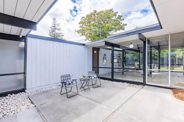 Sunnyvale, CA 94087,941 Pendleton AVE