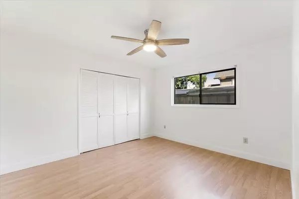 Capitola, CA 95010,522 Oak DR