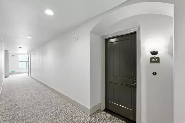 San Carlos, CA 94070,1001 Laurel ST #223