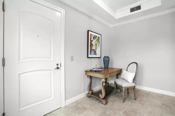 San Mateo, CA 94402,10 Crystal Springs RD #2414