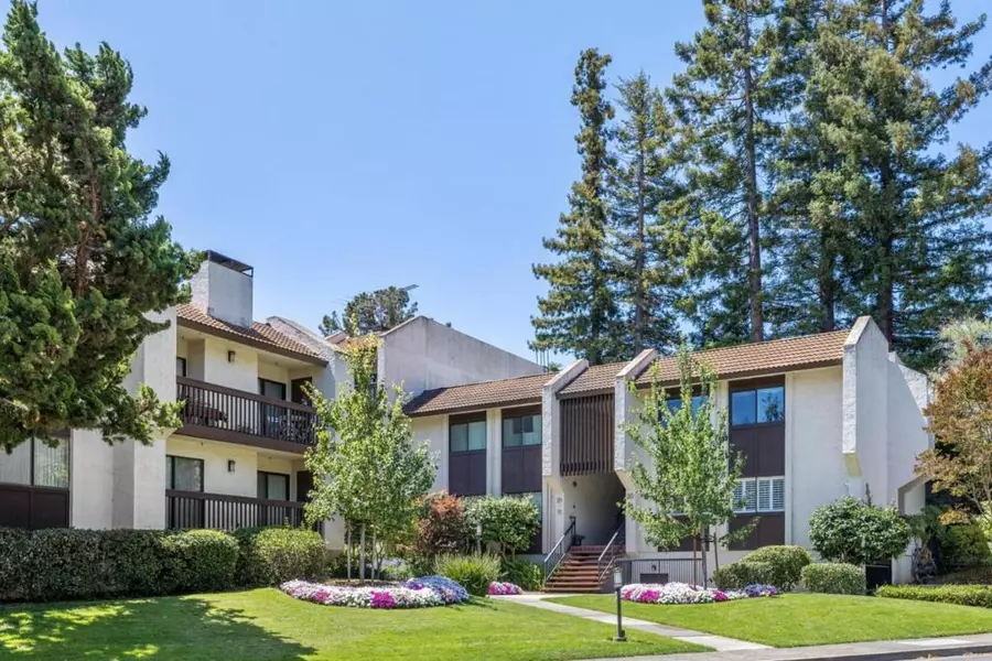 226 W Edith AVE #13, Los Altos, CA 94022