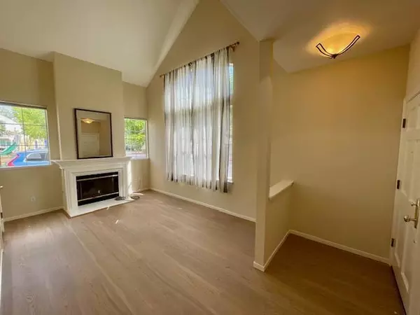 Mountain View, CA 94040,112 Concord CIR