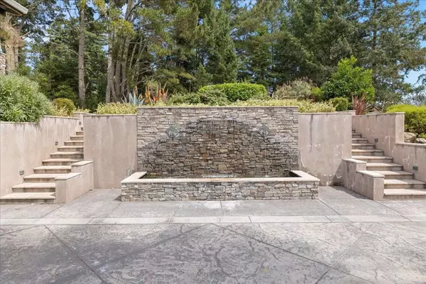 Los Gatos, CA 95033,23435 Summit RD