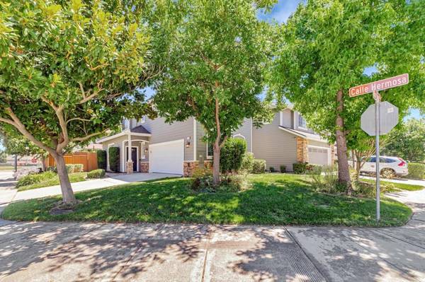 Morgan Hill, CA 95037,17715 Calle Hermosa