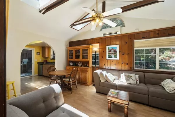 Boulder Creek, CA 95006,233 Acorn DR