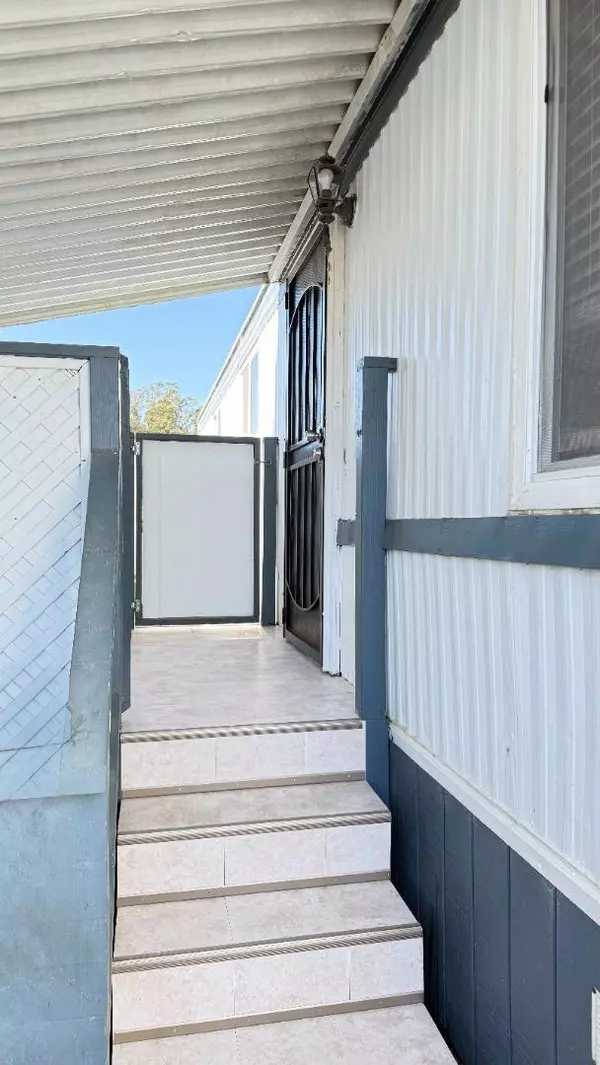 Moss Landing, CA 95039,1900 HWY 1 #63