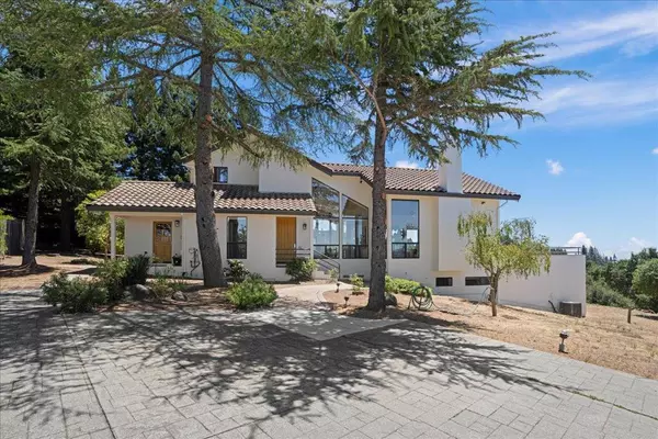 Los Gatos, CA 95033,24614 Miller Hill RD