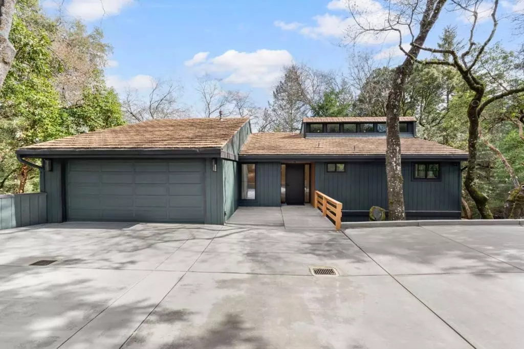 Los Gatos, CA 95033,18319 Las Cumbres RD