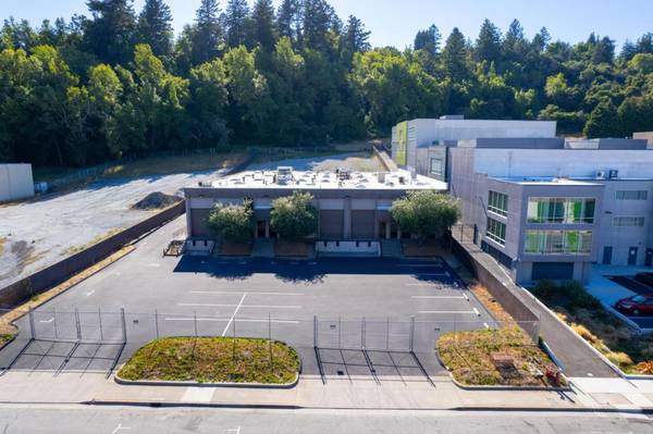 Santa Cruz, CA 95060,125 Dubois ST