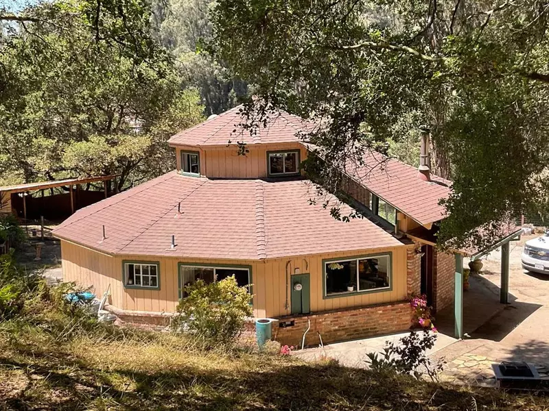575 Snyder AVE, Aromas, CA 95004